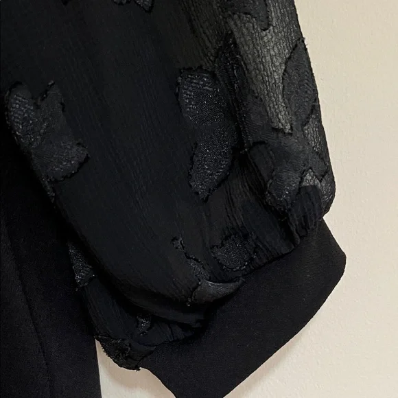 CeCe Lace Sleeve Stretch Crepe Blouse Rich Black XS - Picture 4 of 5